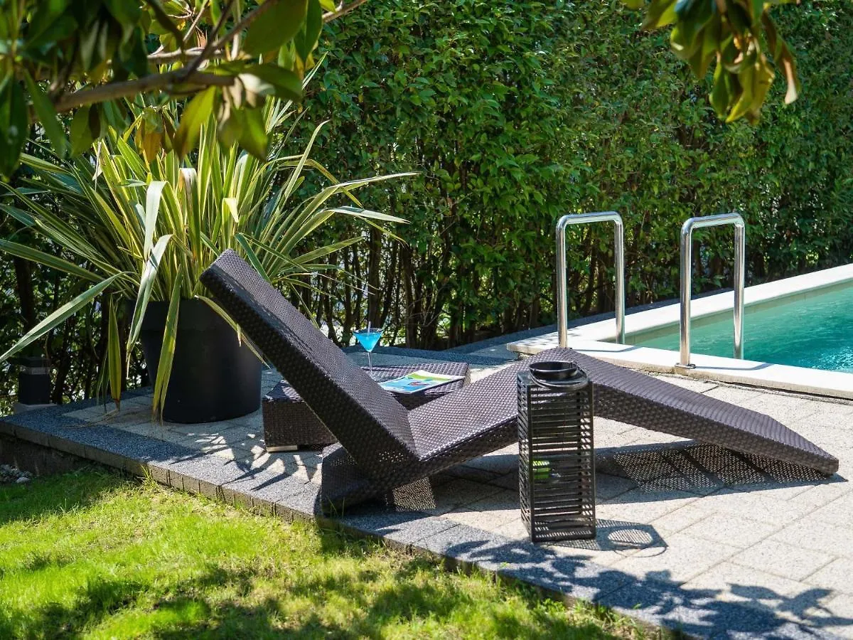 Exquisite Villa With Private Pool In Zadar Croatia